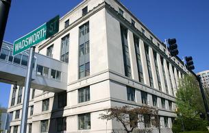 Photographer Jonathan Rissmeyer MIT Sloan Building facade photo
