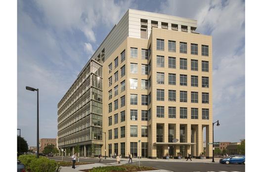 Steve Dunwell 610 Main South
