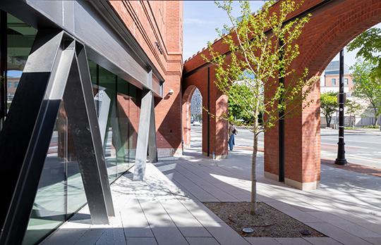 Met Warehouse Mass Ave portico (Iwan Baan)