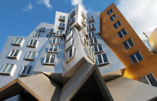 Ray and Maria Stata Center, 2004