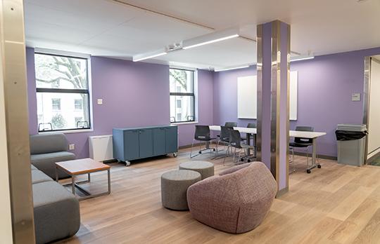 East Campus common area (Courtesy Consigli, photo by Leo Bonarrigo) East Campus common area (Courtesy Consigli, photo by Leo Bonarrigo)